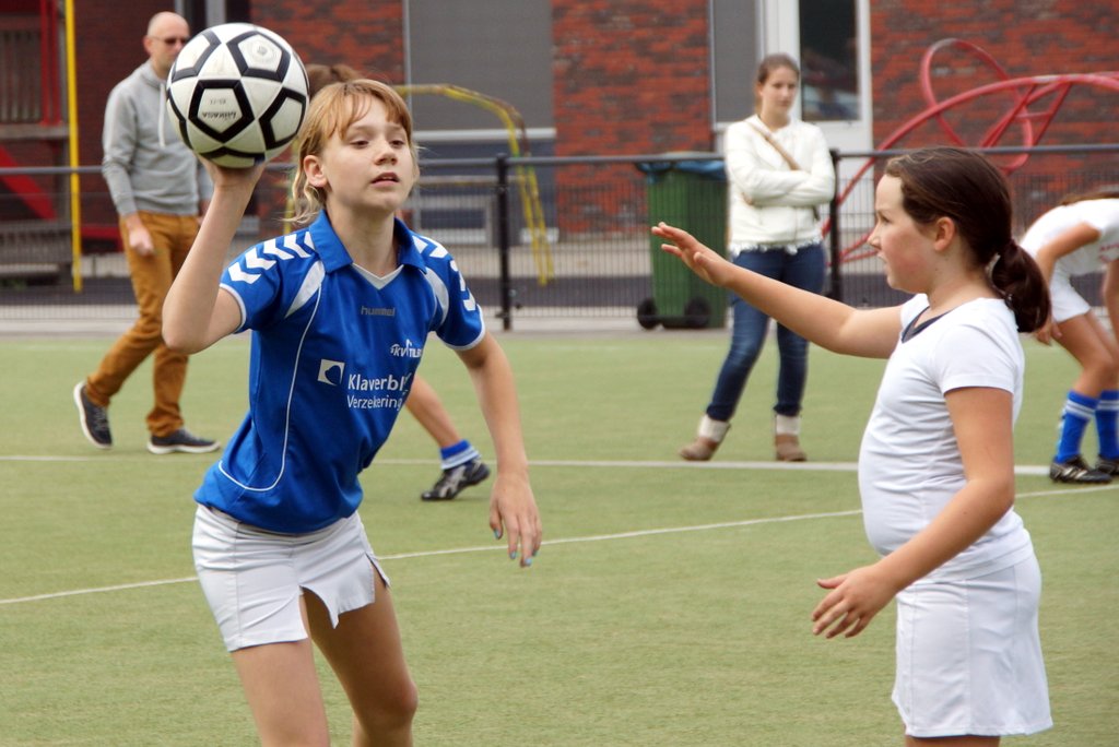 Korfbal C2  27 september-026.JPG
